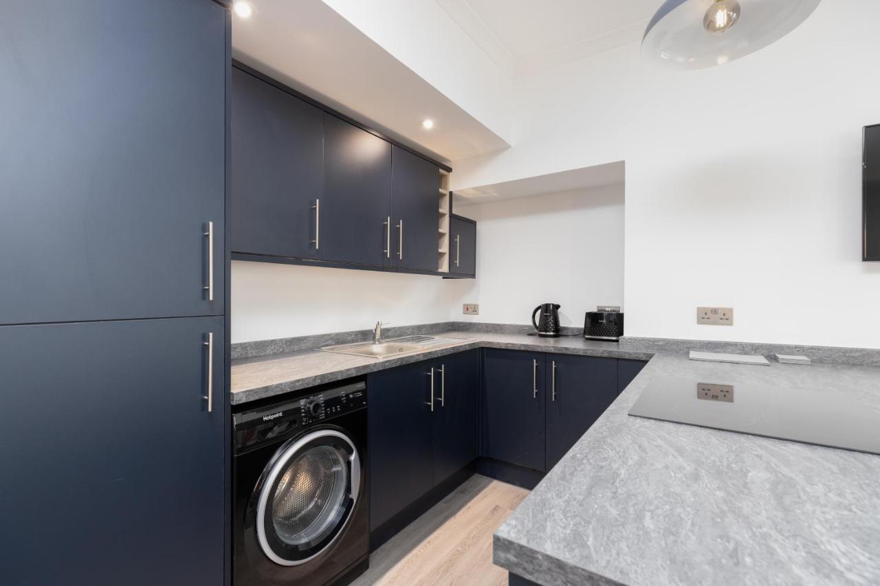 City Centre 2 Bedroom Flat Пърт Екстериор снимка
